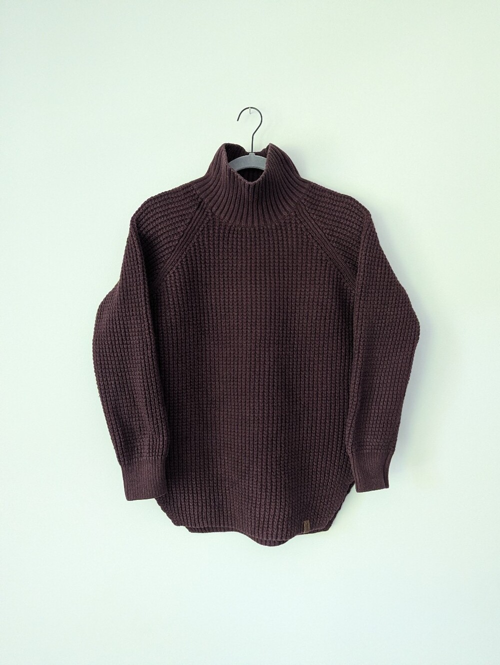 Roots Canada Wool Blend Turtleneck Waffle Knit Sweater Dark Burgundy